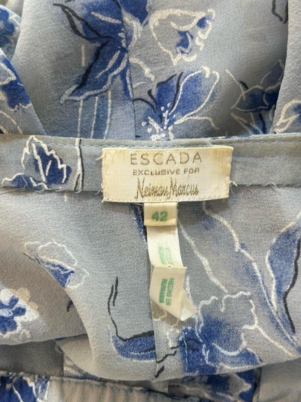 2000s Escada Light Blue Floral Ruffle Blouse - Picture 3 of 4